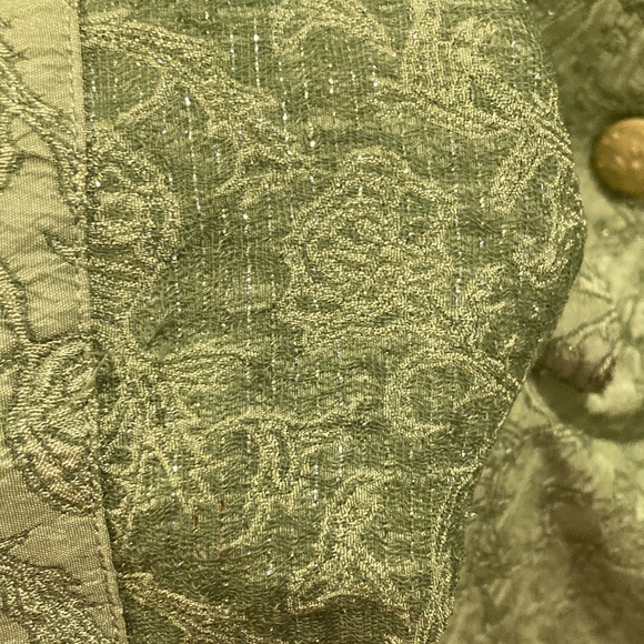 Apparenza lightweight lime green button up jacket with beautiful embroidery - Picture 6 of 10